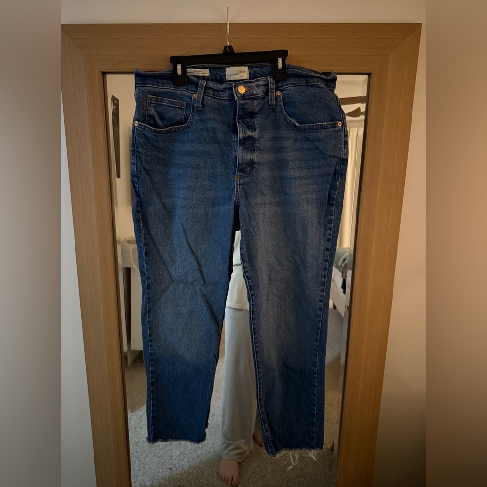 Universal Thread High Rise 90s Slim Jeans